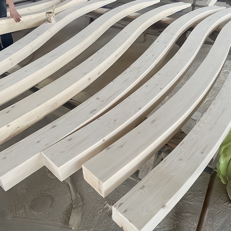 Glulam Berbentuk Khusus Cemara