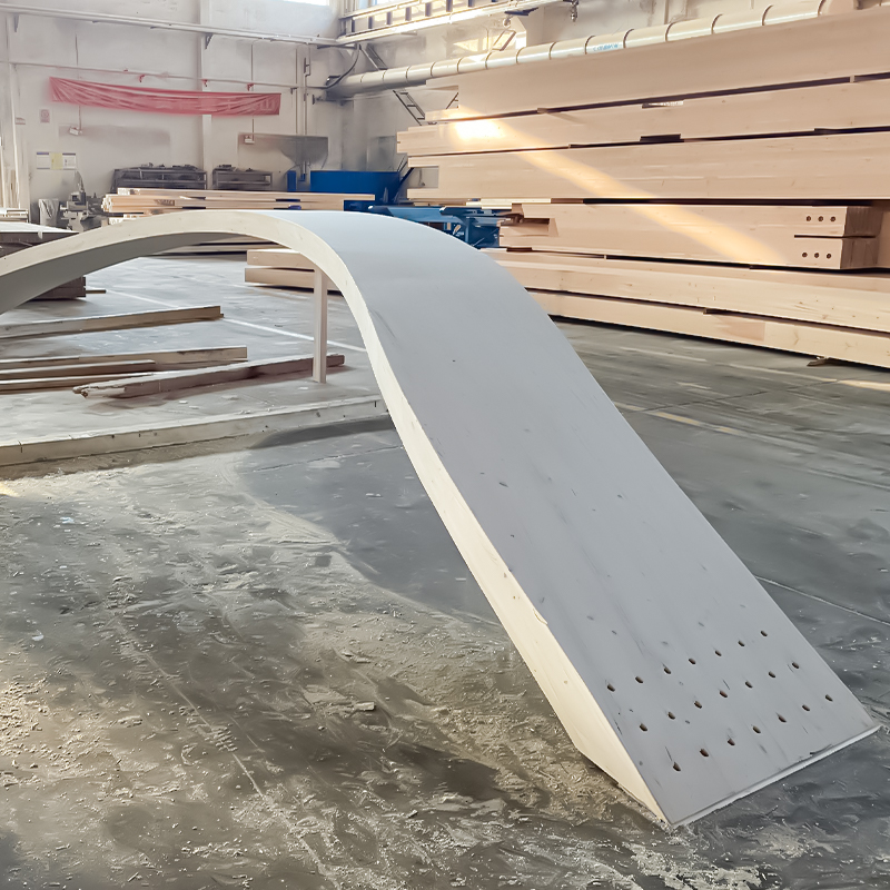 Glulam Berbentuk Khusus Cemara